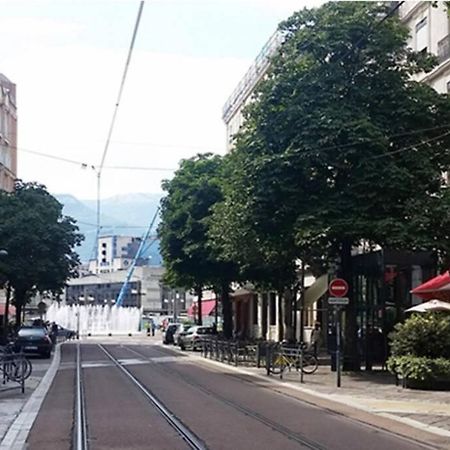 joli 2 pieces en centre ville , gare à 50 mètres Grenoble Exterior foto
